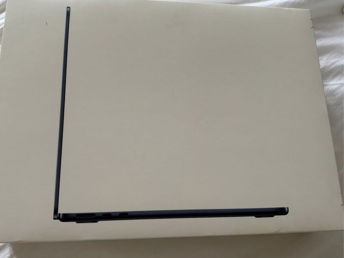 MacBook Air M2, 2022