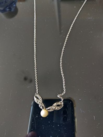 lovely dressy necklace