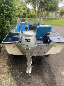 Boat & Honda Outboard Motor