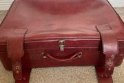 Vintage Leather suitcase