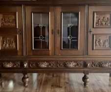 Huge magnificent antique oak cabinet/sideboard