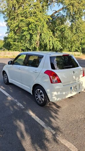 High-Spec Suzuki Swift Automatic