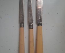 3 vintage knivrs
