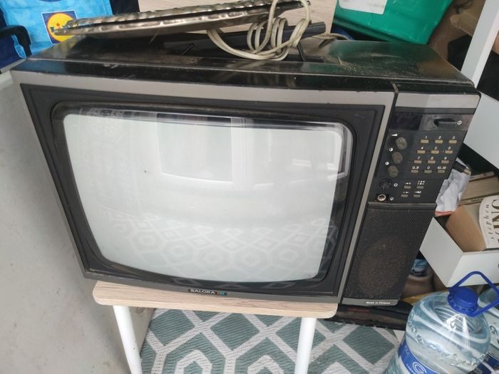 vintage tv