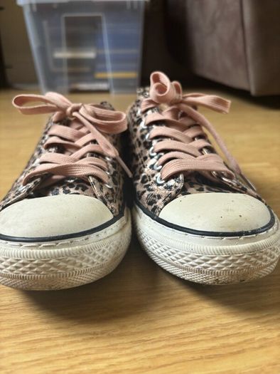 Leopard print converse style shoes
