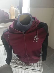 gym king hoodie