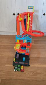 Hot Wheels City Roller Coaster Rally Playset with 3 Diecast Cars