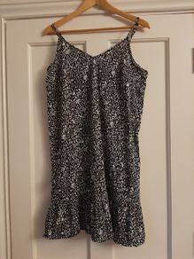 Black White Sun dress - Size 12 (Pep & Co)