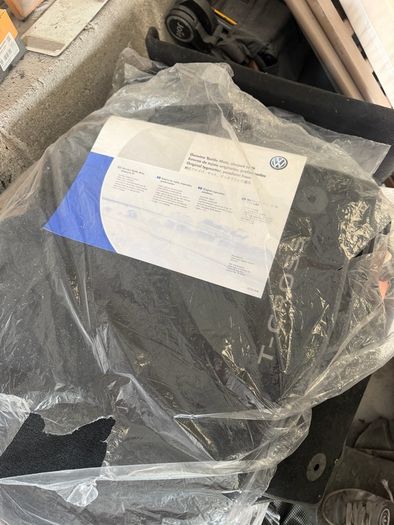 volkswagen T-Cross new matts set