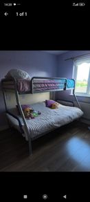 triple bunk