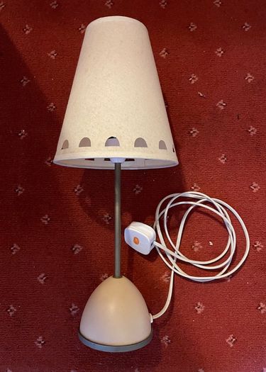 Table lamp