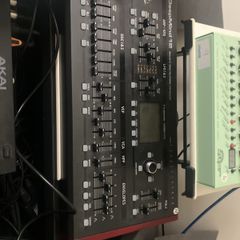 Behringer DeepMind 12