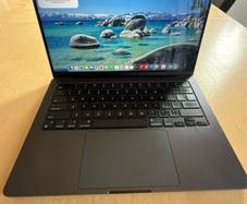 MacBook Pro M3 Pro 14.2" - 18gb ram - 1TB drive