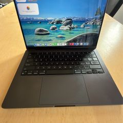 MacBook Pro M3 Pro 14.2" - 18gb ram - 1TB drive