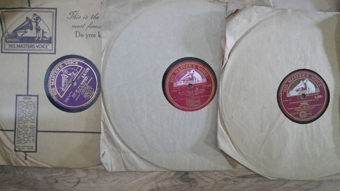 Antique Gramophone Records