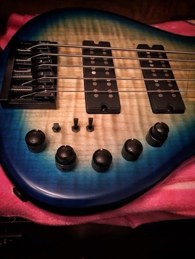 Sire M7 5 string bass