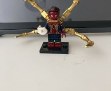 Custom Lego iron spider armour tentacles avenger mini figure