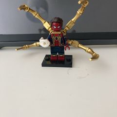 Custom Lego iron spider armour tentacles avenger mini figure