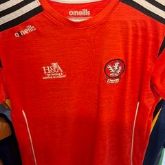 Derry GAA O'Neills Gaelic Football Jersey (Youths 10-11 Years) FREE POST