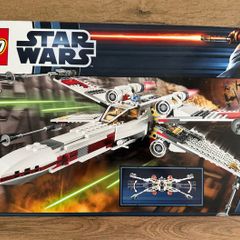 Lego StarWars 9043 and 9042