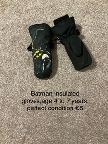 Batman gloves