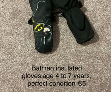 Batman gloves