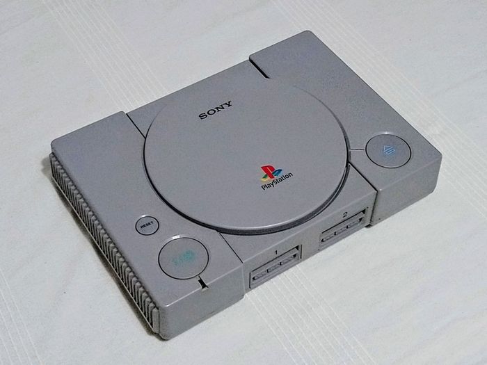 Sony PlayStation PSX PS1, Two Controllers, Cables, Game