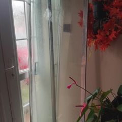 free curved shower enclosure