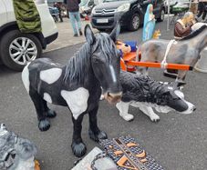 life Size Animals & Religious Statues.