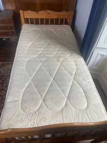 Single Bed, Pine with sprung mattress