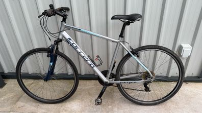 Carrera Crossfire 28"