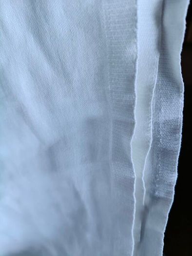 White Tablecloth