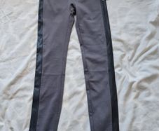 Spanx assets red hot label leggins Size 31-33 grey Brand new with tags