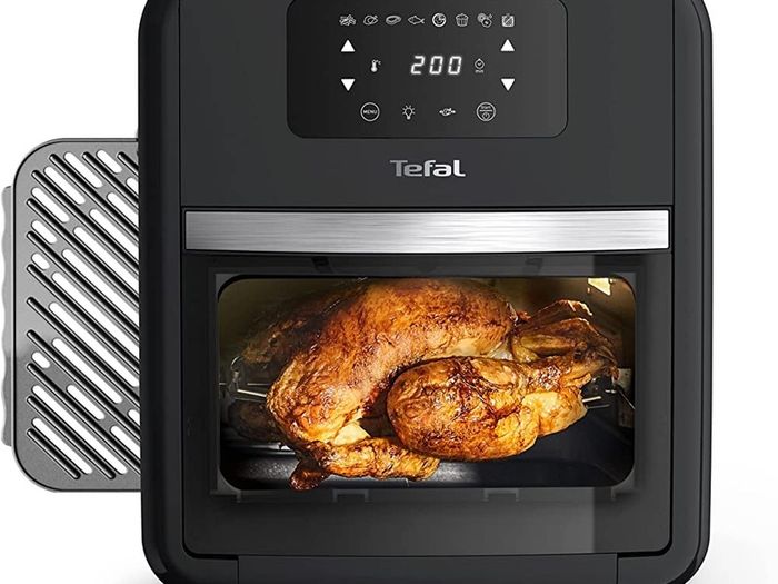 EasyFry 9-in-1, 11L Air Fryer Oven, Grill and Rotisserie 8 Programs inc Dehydrate, Roast, Bake and Toast Black FW501, 2000 W (FREE POSTAGE)
