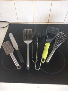 Kitchen Utensils. Like new