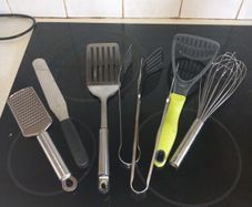 Kitchen Utensils. Like new