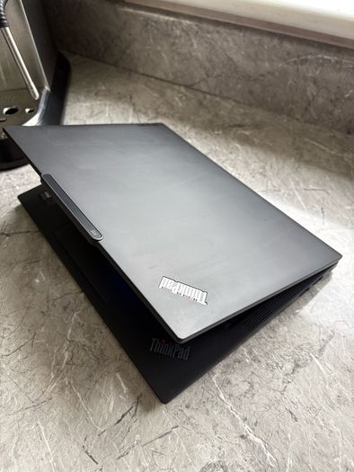 Lenovo X13 Gen 5 - Ultra 5 - 16Gb Ram - 512Gb
