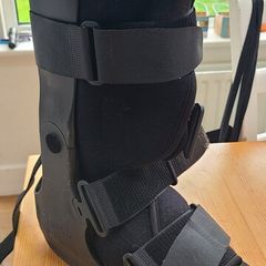 Surgical boot