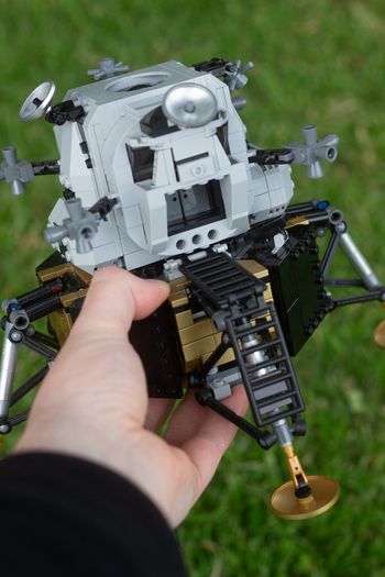 Lego Lunar Lander 10266