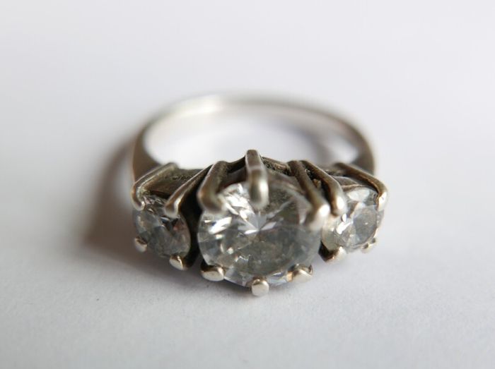Vintage 925 Sterling Silver Three Stone Ring - size N - 5,2g