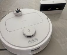 Robot vacuum and mop