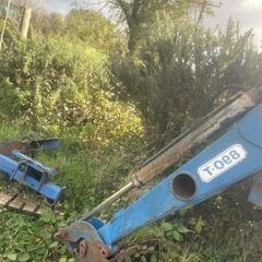 Tractor loaders
