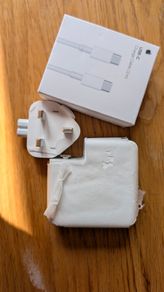 Apple 61w Charger + Usb-c Cable 2m  New, Boxed