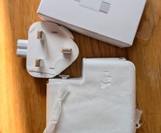 Apple 61w Charger + Usb-c Cable 2m  New, Boxed