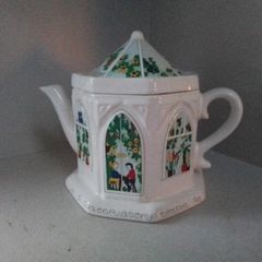 VTG Wade English Life teapot "A Conservatory Teapot"