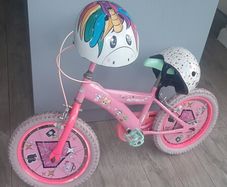 L.O.L Bicycle with 2 helmets