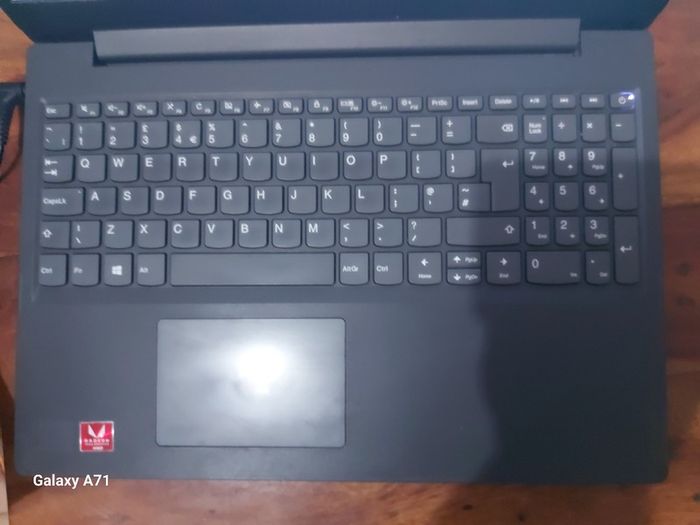 Lenovo V155-15API, AMD Ryzen 5 3500U with Radeon Vegan Mobile Gfx, 2.1GHz, 8GB Ram,  256GN SSD, Windows 11, Microsoft Edge, Chrome and VLC