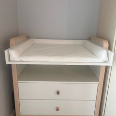 changing table from Ikea : ALSKVARD