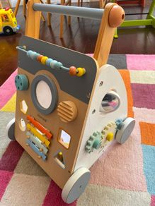 Janod wooden activity walker