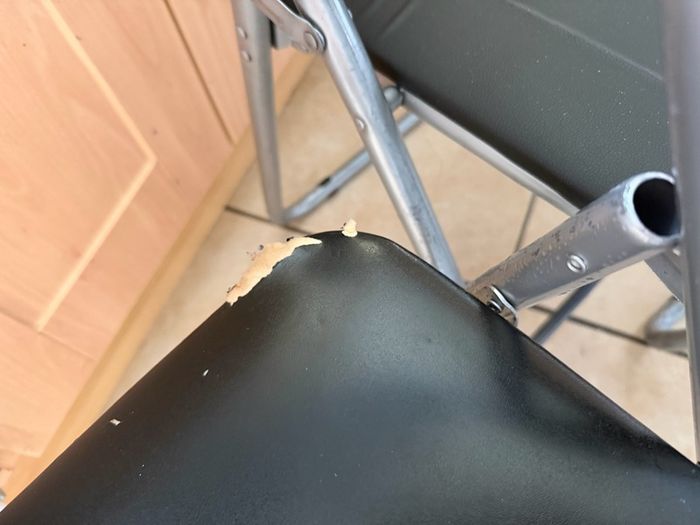 8 foldable chairs